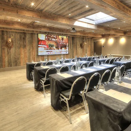 Hotel Les Fermes De Marie 5*