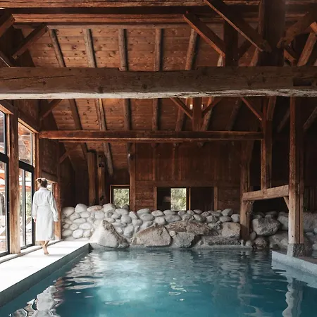 Hotel Les Fermes De Marie 5*