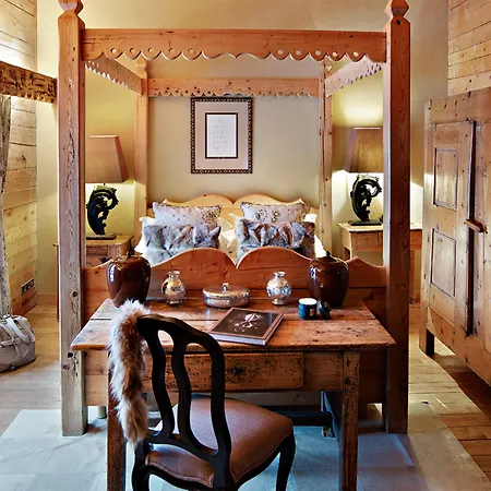 Les Fermes De Marie Otel 5*
